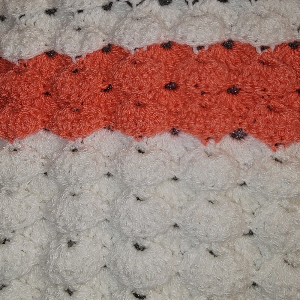 Vintage Crochet Blanket Peach‎ & White Handmade - Picture 4 of 5